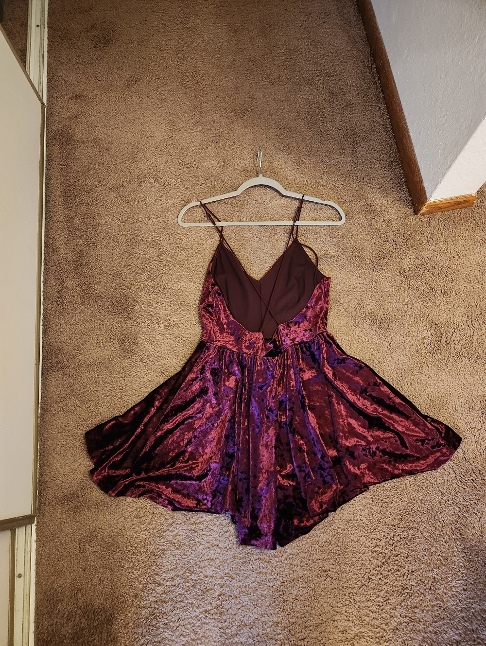 Urban Outfitters Red Velvet Romper - Picture 4 of 6